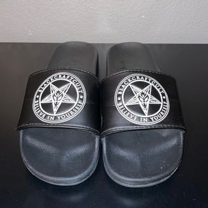 Blackcraft cult believe in yourself - pool slides